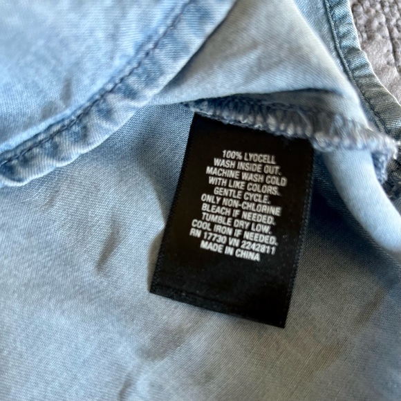 β¨ β¨ βΌοΈ LAST CHANCE! (To be donated) βΌοΈ β¨Mossimo 100% Lyocell Off Shoulder Top - Picture 7 of 10